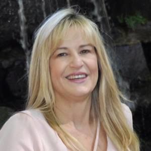 Meet your Posher, Dee ann